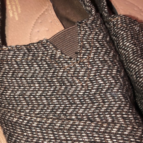 Toms - Picture 4 of 4